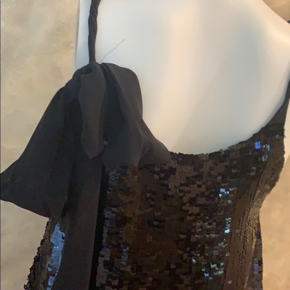 Dress - Picture 3 of 5